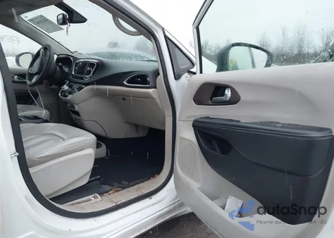 2021 Chrysler Voyager Lxi from USA, damaged, VIN 2C4RC1DG2MR542482